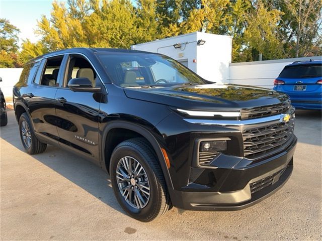 2024 Chevrolet Traverse AWD LS