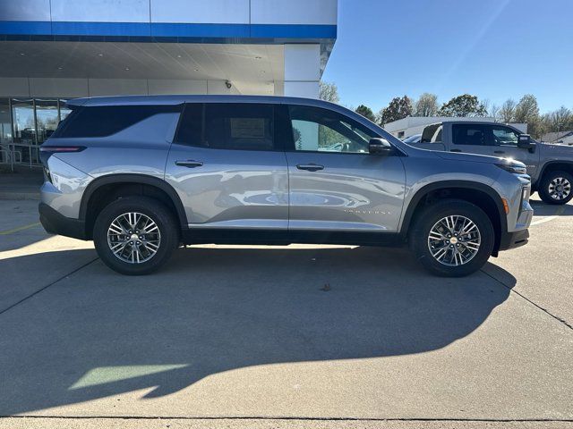 2024 Chevrolet Traverse LS