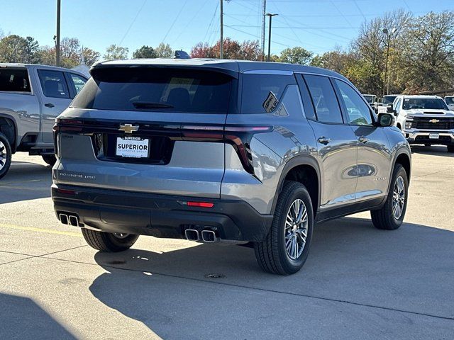 2024 Chevrolet Traverse LS