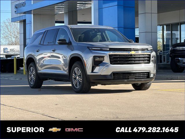 2024 Chevrolet Traverse LS