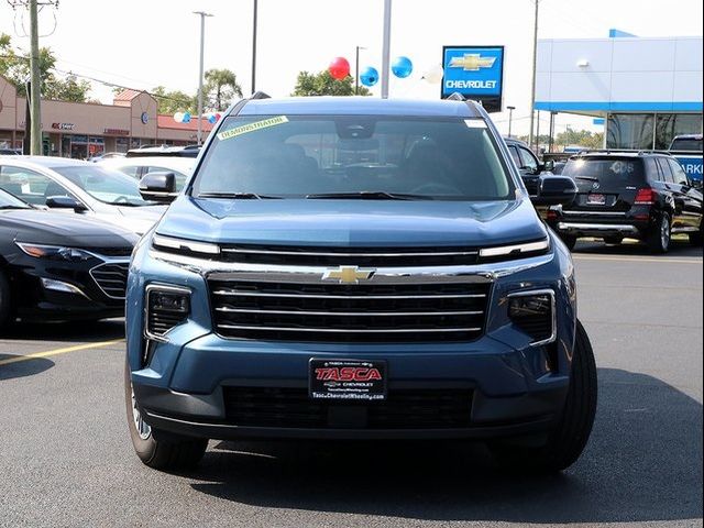 2024 Chevrolet Traverse FWD LT