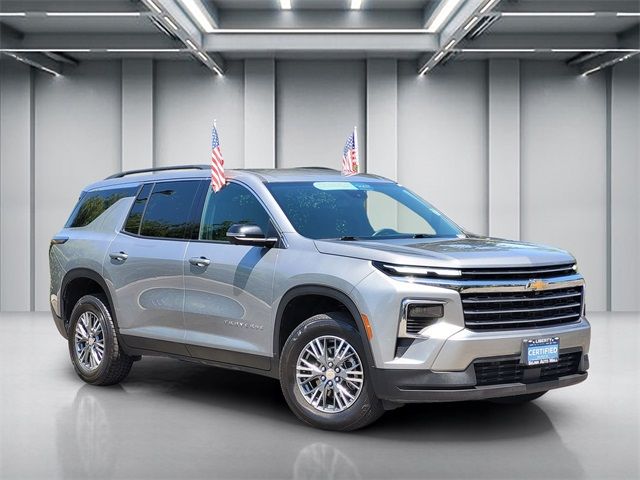 2024 Chevrolet Traverse FWD LT