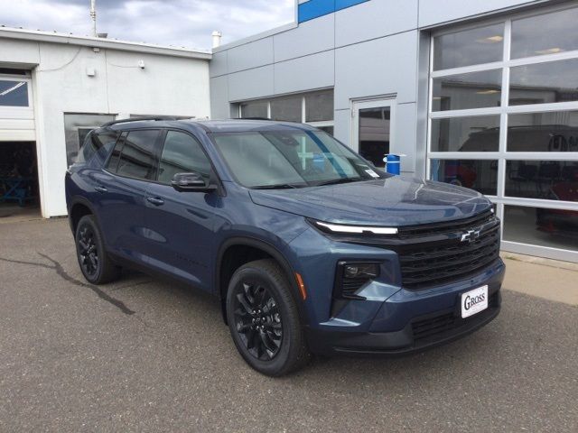 2024 Chevrolet Traverse FWD LT