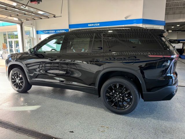 2024 Chevrolet Traverse FWD LT