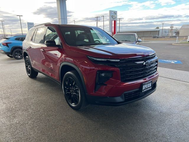 2024 Chevrolet Traverse FWD LT