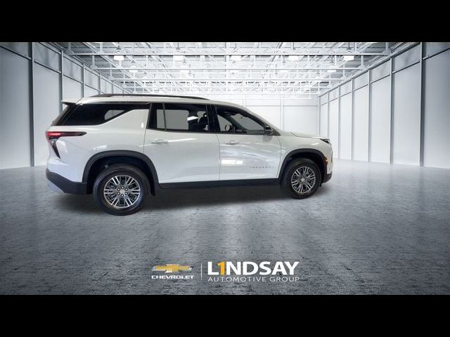 2024 Chevrolet Traverse FWD LT