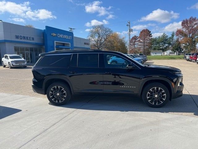 2024 Chevrolet Traverse FWD LT