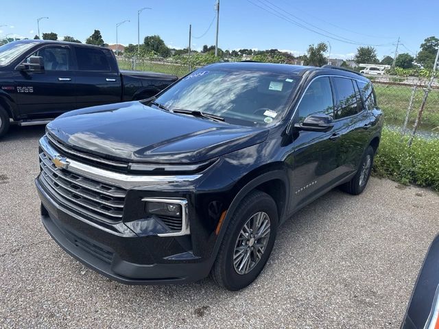 2024 Chevrolet Traverse FWD LT