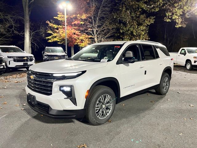 2024 Chevrolet Traverse FWD LT