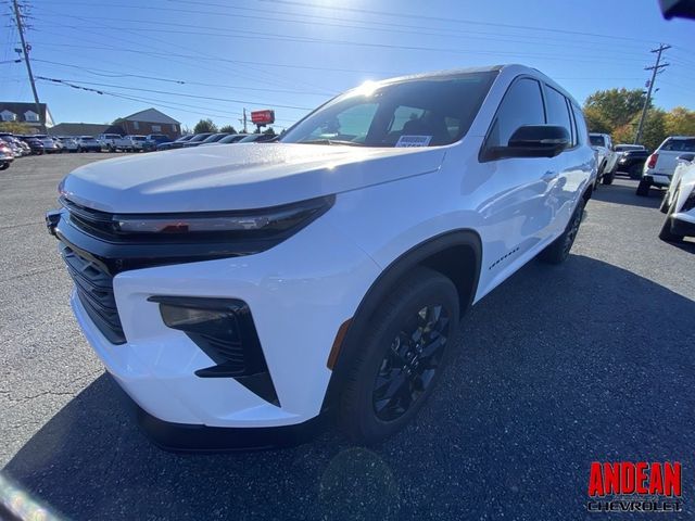 2024 Chevrolet Traverse FWD LT