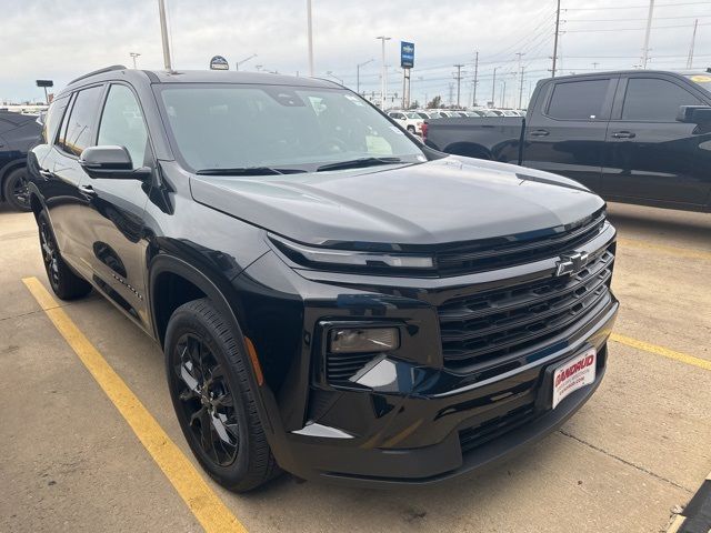 2024 Chevrolet Traverse FWD LT