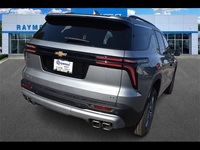 2024 Chevrolet Traverse FWD LT