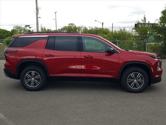 2024 Chevrolet Traverse FWD LT