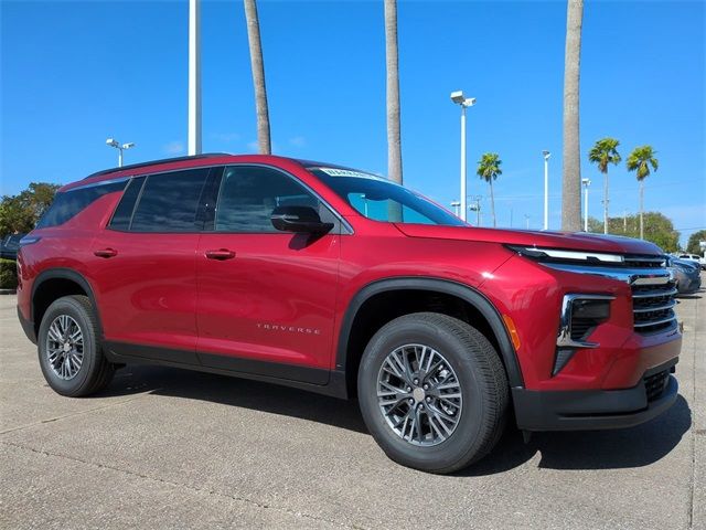 2024 Chevrolet Traverse FWD LT