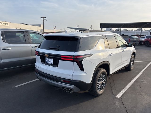 2024 Chevrolet Traverse FWD LT