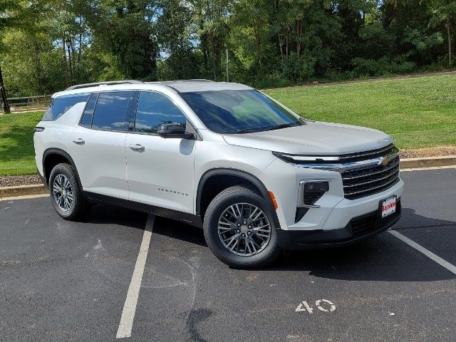 2024 Chevrolet Traverse FWD LT