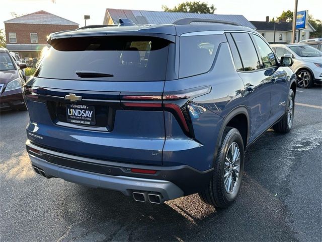 2024 Chevrolet Traverse FWD LT