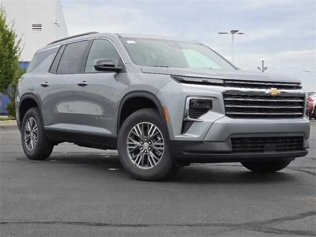 2024 Chevrolet Traverse FWD LT