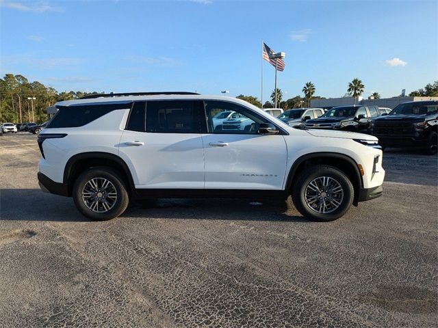 2024 Chevrolet Traverse FWD LT