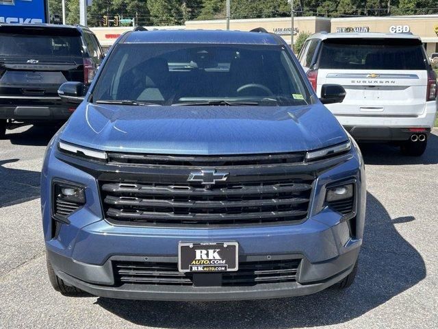 2024 Chevrolet Traverse FWD LT