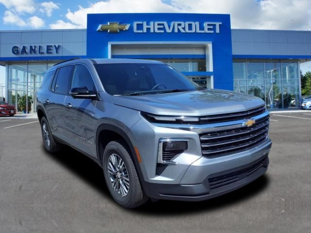 2024 Chevrolet Traverse FWD LT