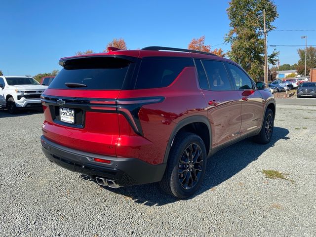 2024 Chevrolet Traverse FWD LT