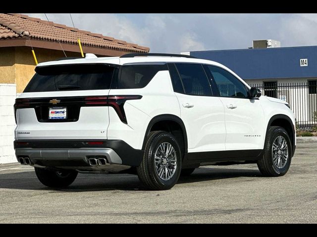 2024 Chevrolet Traverse FWD LT