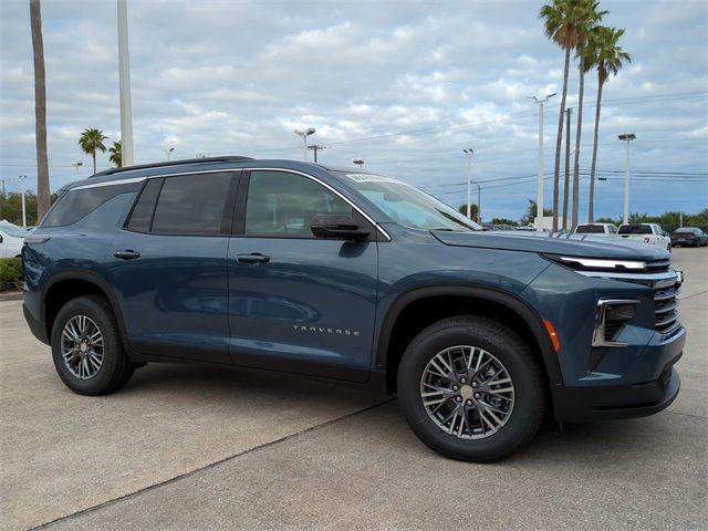 2024 Chevrolet Traverse FWD LT