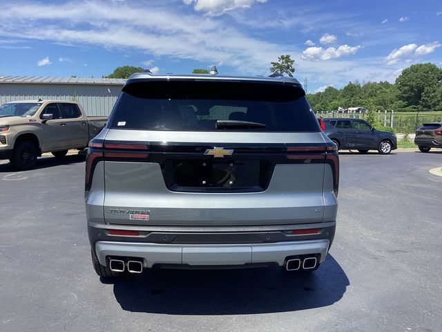 2024 Chevrolet Traverse FWD LT