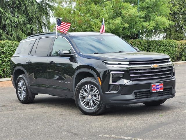2024 Chevrolet Traverse FWD LT