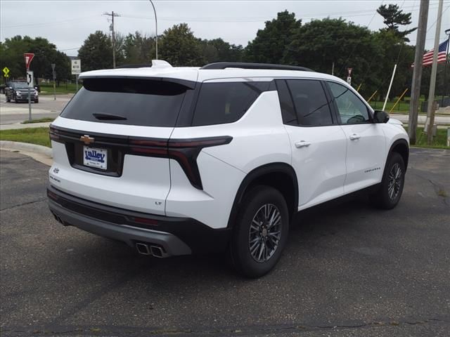 2024 Chevrolet Traverse FWD LT