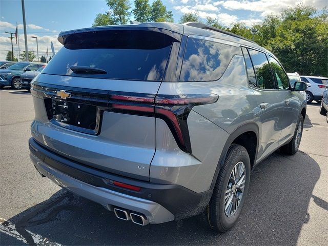 2024 Chevrolet Traverse FWD LT