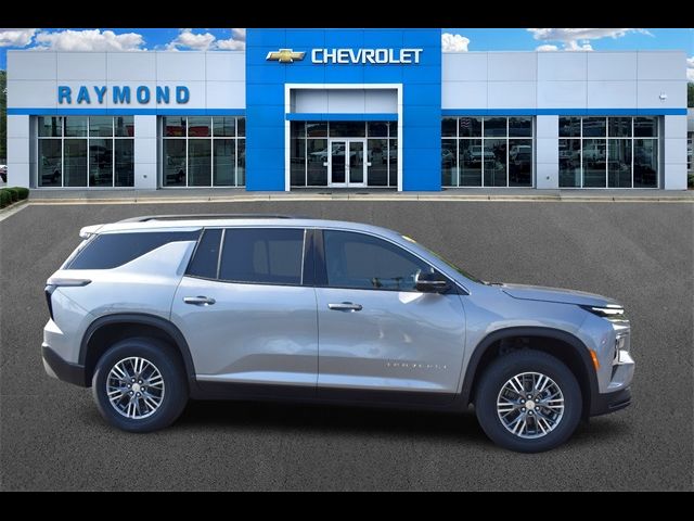 2024 Chevrolet Traverse FWD LT