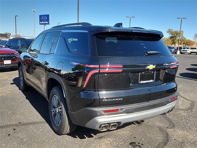 2024 Chevrolet Traverse FWD LT