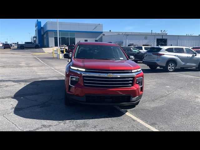 2024 Chevrolet Traverse FWD LT