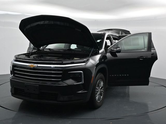 2024 Chevrolet Traverse FWD LT