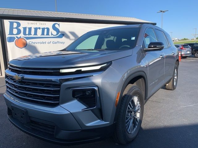 2024 Chevrolet Traverse FWD LT