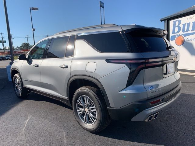 2024 Chevrolet Traverse FWD LT