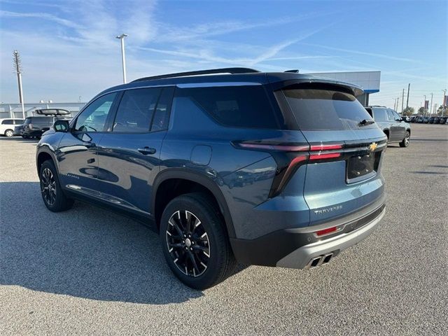 2024 Chevrolet Traverse FWD LT