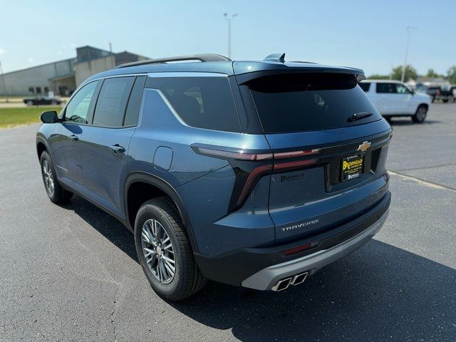 2024 Chevrolet Traverse FWD LT