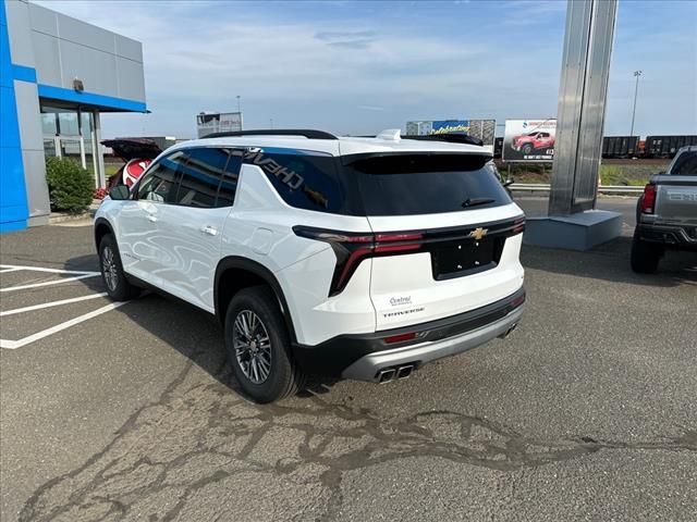 2024 Chevrolet Traverse FWD LT