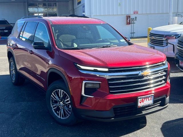 2024 Chevrolet Traverse FWD LT