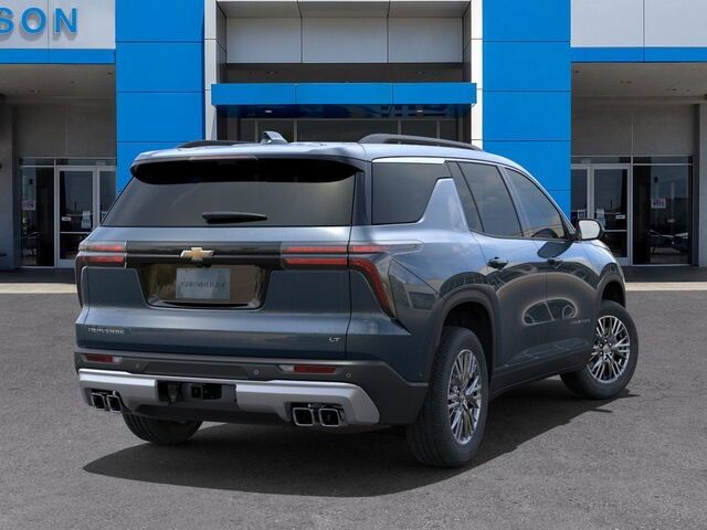 2024 Chevrolet Traverse FWD LT