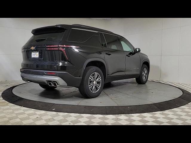 2024 Chevrolet Traverse FWD LT