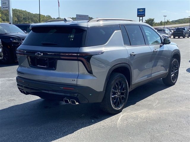 2024 Chevrolet Traverse FWD LT