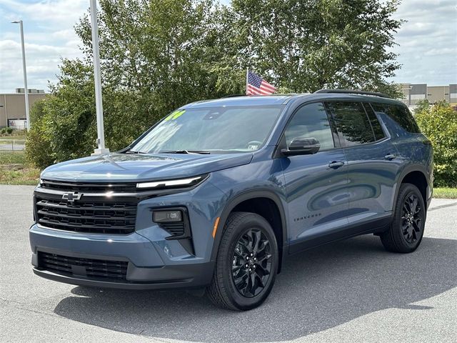 2024 Chevrolet Traverse FWD LT