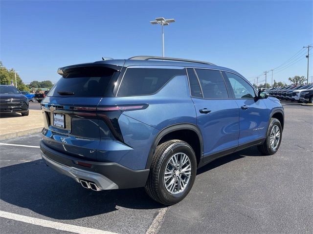 2024 Chevrolet Traverse FWD LT