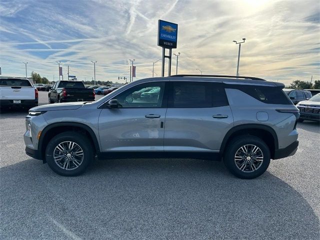 2024 Chevrolet Traverse FWD LT