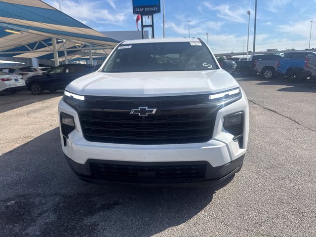 2024 Chevrolet Traverse FWD LT
