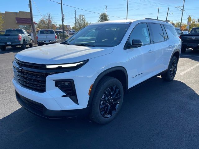 2024 Chevrolet Traverse FWD LT